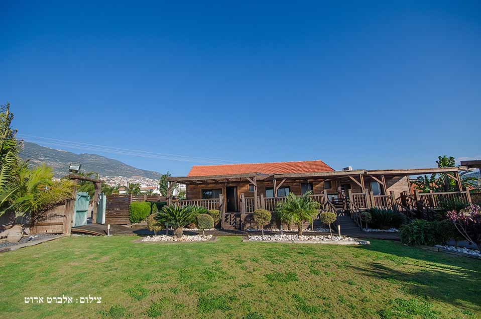 צימרים לפי שעה בשזור - בקתות בלב